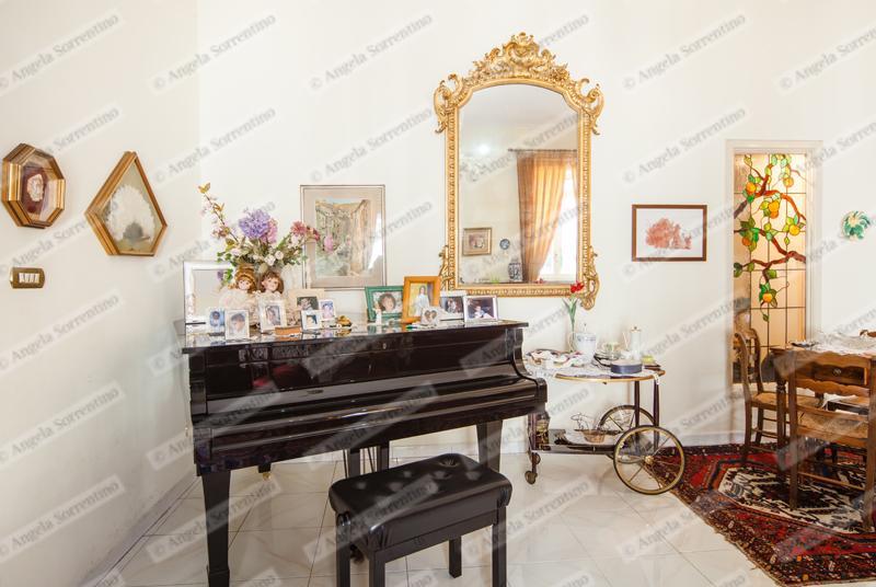 نابولي B&B Chez Caroline المظهر الخارجي الصورة